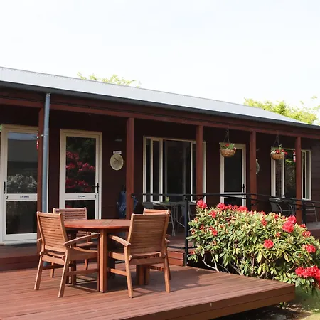 Blue Ridge Studios And Bed & Breakfast-3
